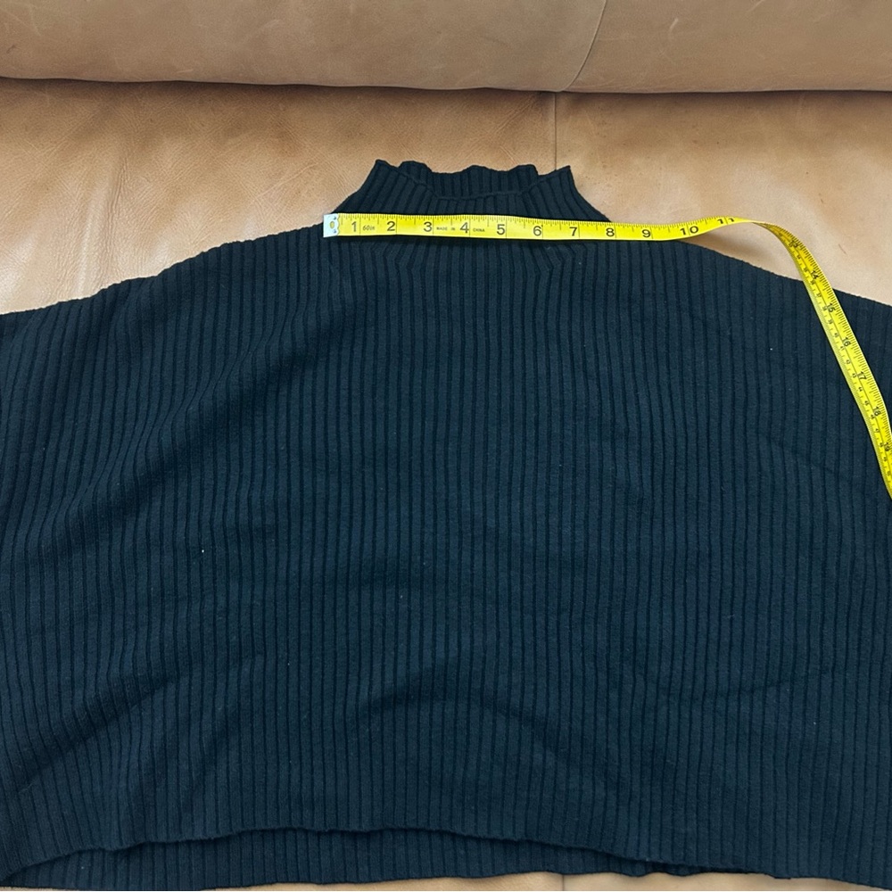 Black Ribbed Sweater - Picture 4 of 5